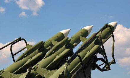 ΝΑΤΟ και ΕΕ συγκρούονται για τη διαχείριση εξοπλιστικού προγράμματος ύψους 1 τρισ. δολαρίων