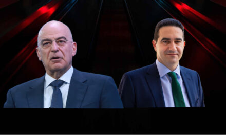 «Άνθρακες ο θησαυρός του 25% για την ελληνική αμυντική βιομηχανία», καταγγέλει το ΠΑΣΟΚ