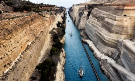 Ισθός Κορίνθου: Σορός 17χρονης στη θάλασσα