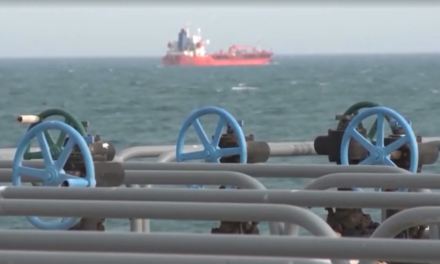 Σε υψηλό τετραετίας το πετρέλαιο – Εκτόξευση του Μπρεντ και ανησυχία στις αγορές μετά την απειλή Τραμπ για παρατεταμένο αποκλεισμό του Ορμούζ