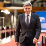 «Είναι ο μοναδικός συγκροτημένος πόλος»