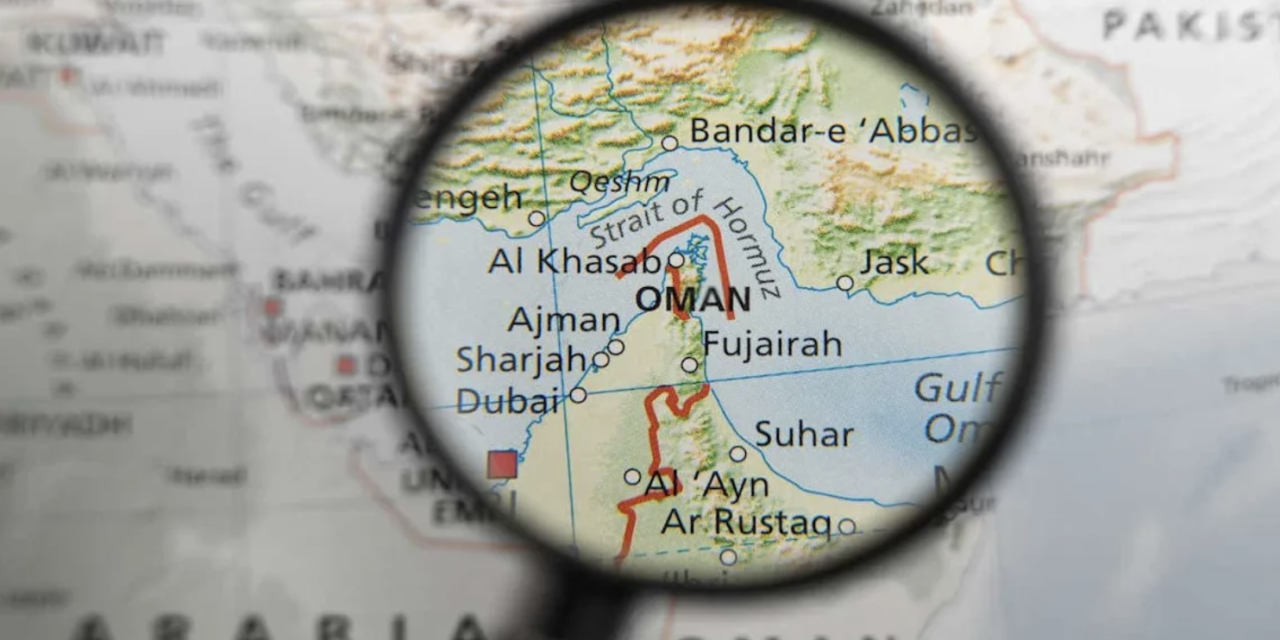 Πολύμηνο αποκλεισμό του Ιράν σχεδιάζουν οι ΗΠΑ