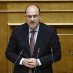 Μακάριος Λαζαρίδης: Το παρασκήνιο της παραίτησης