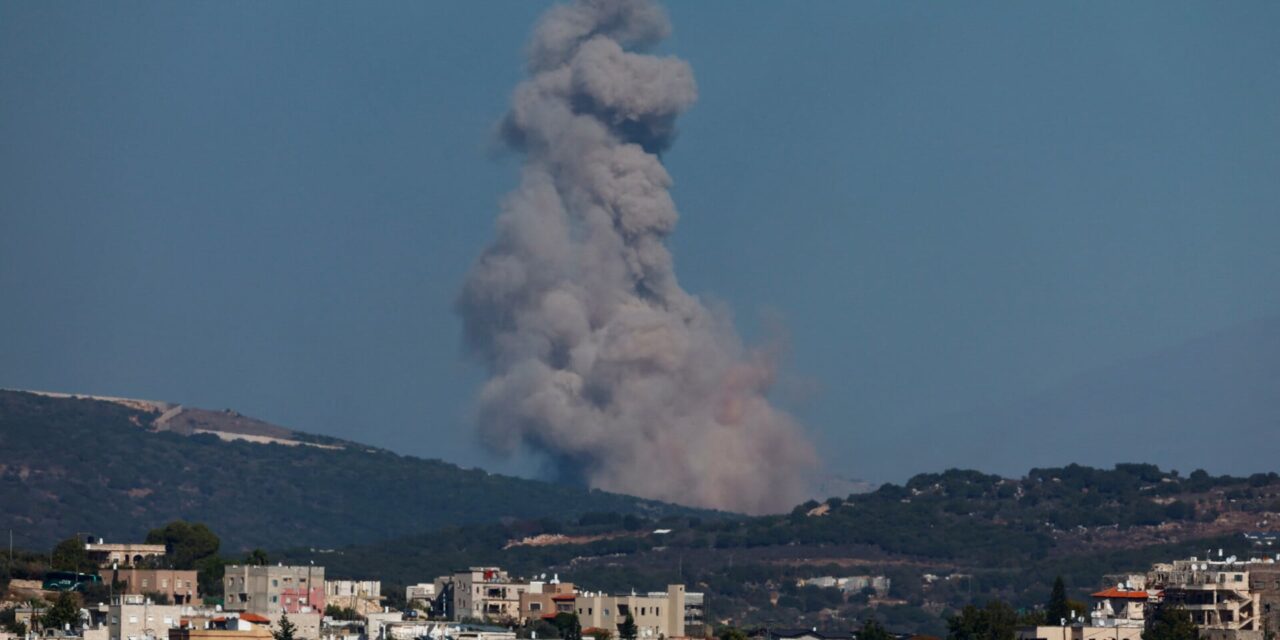 Ο ισραηλινός στρατός ανακοίνωσε ότι πλήττει εκτοξευτές ρουκετών της Χεζμπολάχ