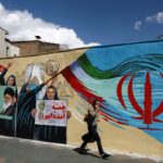 Οι Φρουροί προειδοποιούν με «μακροχρόνια και επώδυνα πλήγματα» με το παραμικρό χτύπημα των ΗΠΑ