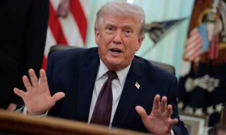 Στρατιωτική επέμβαση σε ιρανικό πλοίο που προσπάθησε να περάσει τον ναυτικό αποκλεισμό