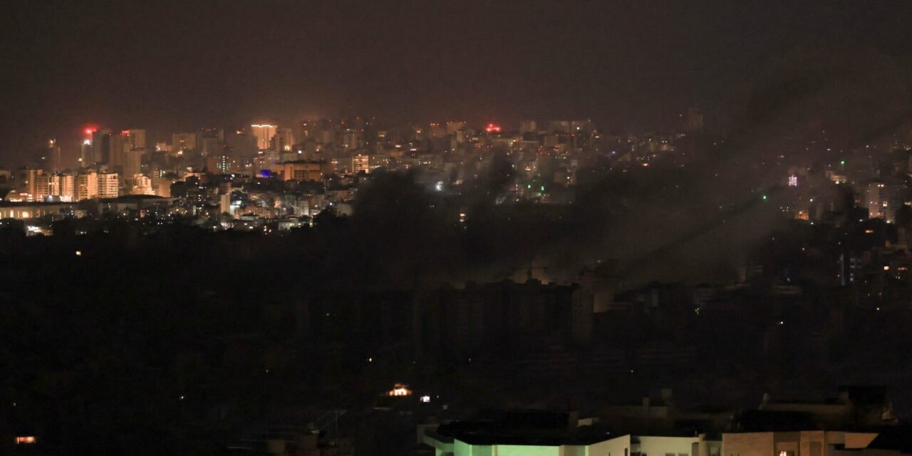 Η Χεζμπολάχ καλεί τους Λιβανέζους να καθυστερήσουν την επιστροφή τους στις περιοχές που στοχοποιούνται από το Ισραήλ