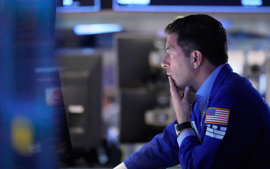 Μεγάλη άνοδος στο Χρηματιστήριο της Νέας Υόρκης, πέφτει κατακόρυφα η τιμή του πετρελαίου