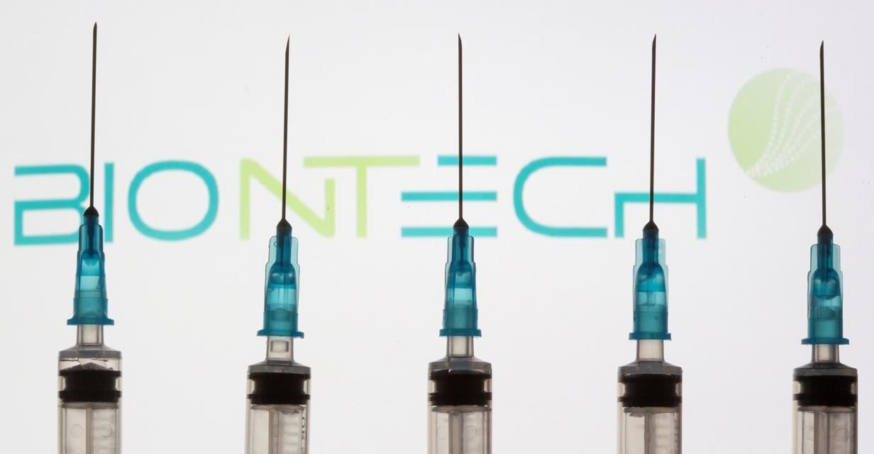 Πώς έπεσε από την κορυφή η BioNTech, ο ήρωας της πανδημίας;