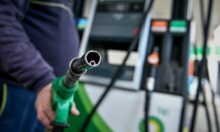 Πρόεδρος βενζινοπωλών Αττικής στο ΕΡΤnews: Πάνω από 2 ευρώ και 10 λεπτά η βενζίνη