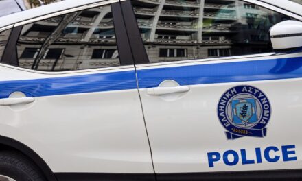 Άγιοι Ανάργυροι: Νέα υπόθεση παιδιών που ζούσαν σε ακατάλληλες συνθήκες – Συνελήφθησαν οι γονείς τους