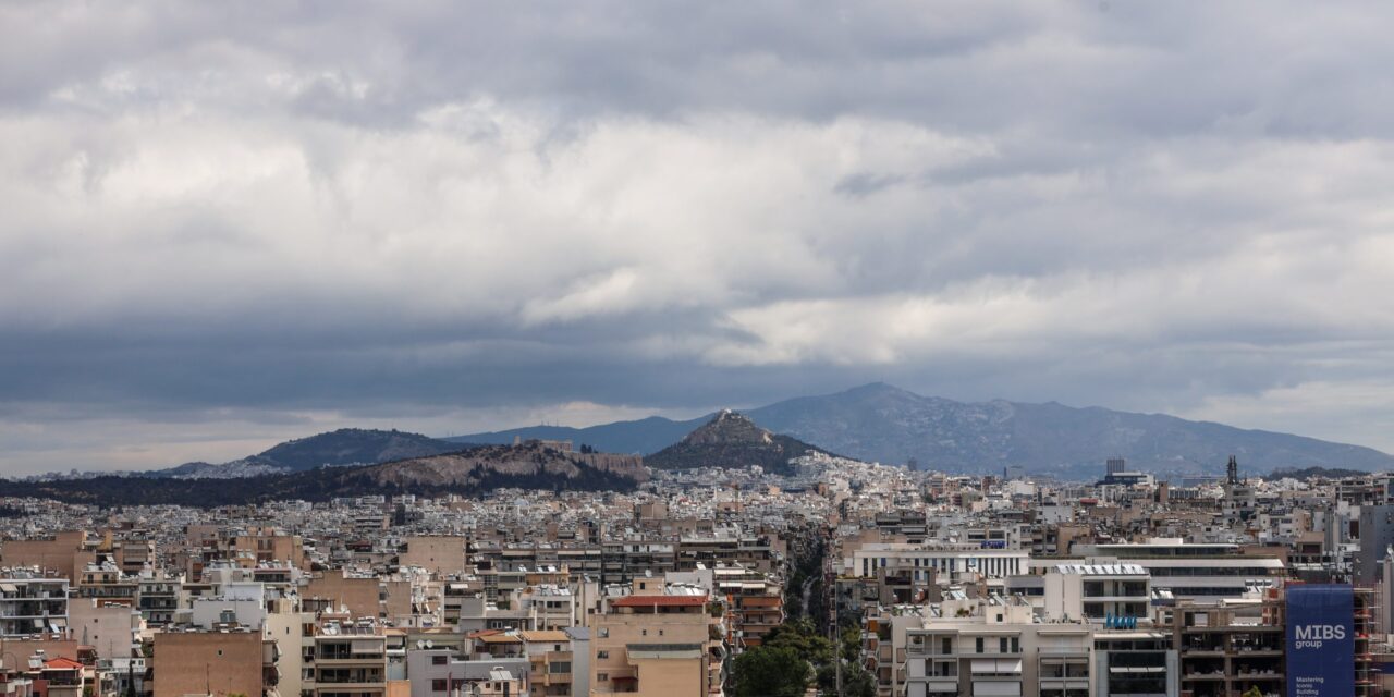 Σε τροχιά ανόδου ενοίκια και οικοδομικά υλικά – Έρχεται το «Ανακαινίζω» για 20.000 κλειστά σπίτια
