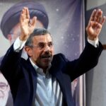 Ο σκληροπυρηνικός πρώην πρόεδρος του Ιράν που ΗΠΑ και Ισραήλ ήθελαν να αναλάβει τη χώρα μετά τον πόλεμο