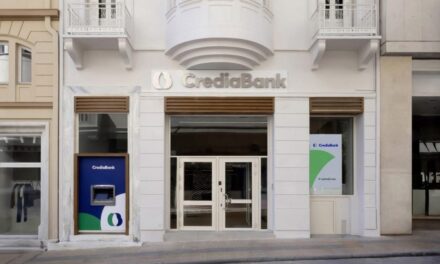 CrediaBank: Έπεσαν οι υπογραφές για το 70% της Παντελάκης Χρηματιστηριακή