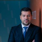 «Ψήφος εμπιστοσύνης» στο σχέδιο Στάσση με προσφορές 18 δισ. ευρώ – Νέα εποχή μετά τη μεγαλύτερη ΑΜΚ της δεκαετίας