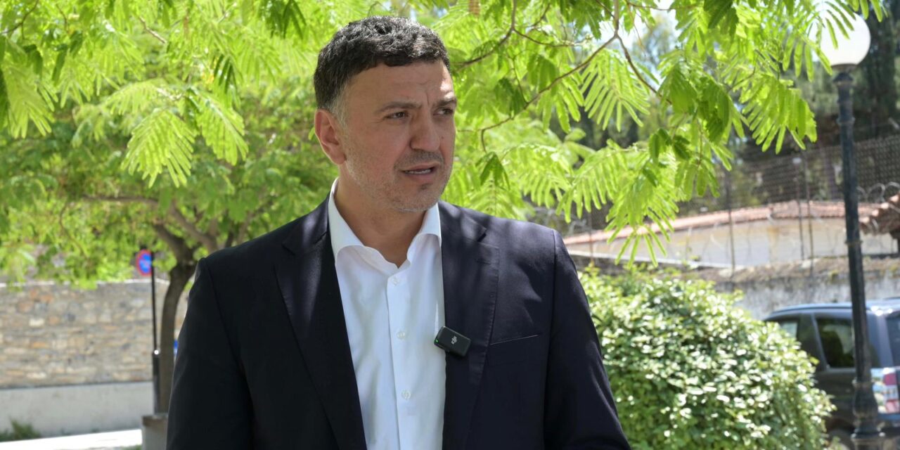 Μεταφέρουμε το εμπορικό λιμάνι, αναβαθμίζουμε το παραλιακό μέτωπο