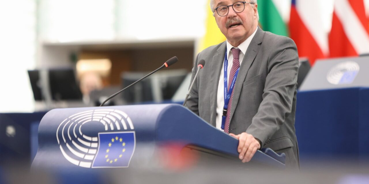 Η Κομισιόν αποδέχεται την πρόταση του για δημιουργία στρατηγικών αποθεμάτων για τα λιπάσματα