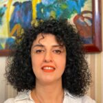 Η φυλακισμένη νομπελίστρια Ειρήνης Μοχαμαντί μεταφέρθηκε σε νοσοκομείο