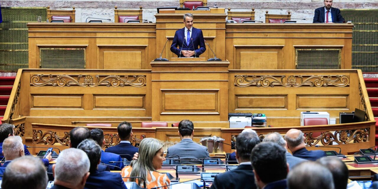 Αντίδοτο στην εσωστρέφεια ψάχνει η κυβέρνηση