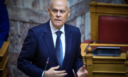 Πέθανε ο υφυπουργός Ενέργειας Νίκος Ταγαράς