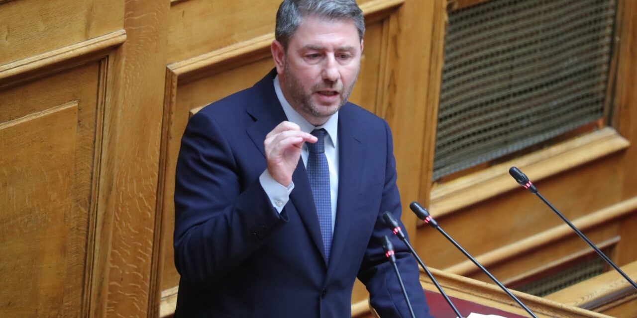 Η αλήθεια βλάπτει το ψέμα, το σκοτάδι και το Μέγαρο Μαξίμου