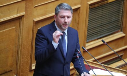 Η αλήθεια βλάπτει το ψέμα, το σκοτάδι και το Μέγαρο Μαξίμου