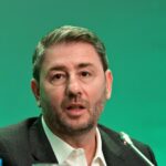 Η δήθεν θεσμικότητα δεν μπορεί να καμουφλάρει τον πολιτικό σας κατήφορο