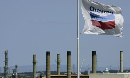Υδρογονάνθρακες: Η Chevron μπαίνει με 70% στο οικόπεδο 10 – «Ενισχύεται η θέση της Ελλάδας στον ενεργειακό χάρτη της Ανατολικής Μεσογείου»