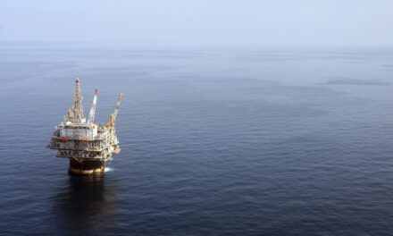 Η Chevron μπαίνει με 70% στο οικόπεδο 10 – «Ενισχύεται η θέση της Ελλάδας στον ενεργειακό χάρτη της Ανατολικής Μεσογείου»
