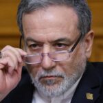 Τηλεφωνική επικοινωνία Αραγτσί με τον ΥΠΕΞ του Ομάν