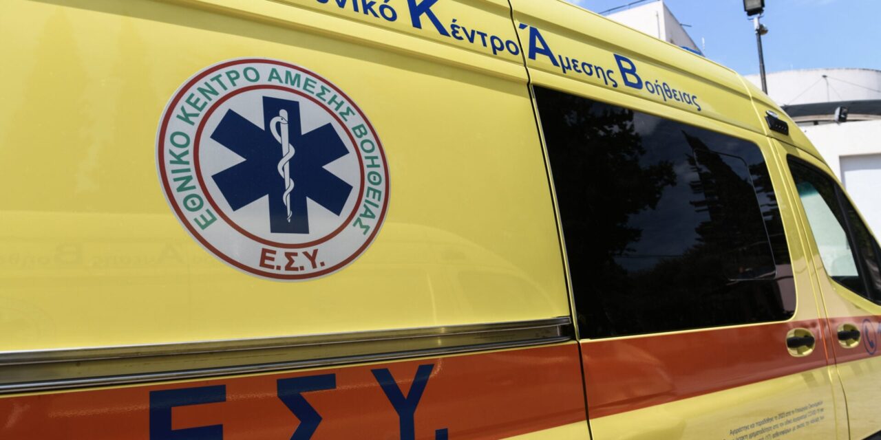 Κατέρρευσε σκάλα σε εκδήλωση υποδοχής αεροσκάφους – Τρεις τραυματίες