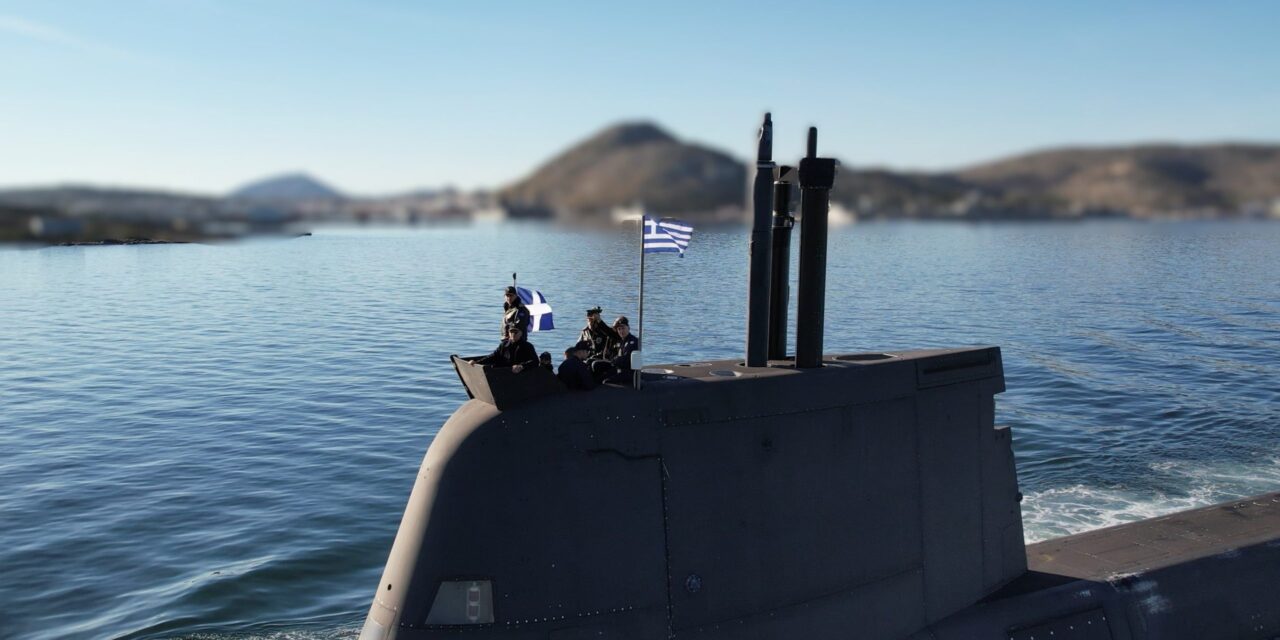 Ατύχημα με υποβρύχιο του Στόλου και αλιευτική τράτα χωρίς τραυματισμούς