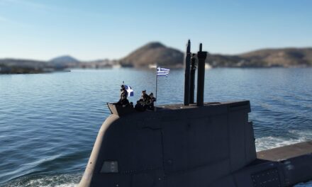 Ατύχημα με υποβρύχιο του Στόλου και αλιευτική τράτα χωρίς τραυματισμούς