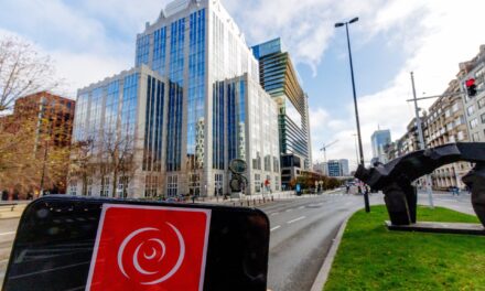 Ρωσικό δικαστήριο ζητά από την Euroclear να πληρώσει 250 δισεκ. δολάρια για τα παγωμένα περιουσιακά στοιχεία της Μόσχας