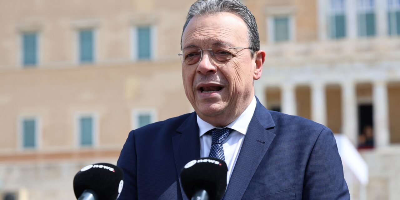 Το πόθεν έσχες του Σωκράτη Φάμελλου