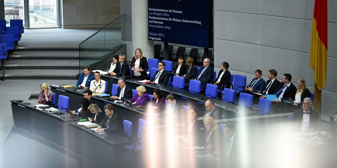 Το φοιτητικό επίδομα στο επίκεντρο νέας διαμάχης των κυβερνητικών εταίρων