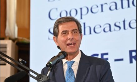Δυναμική εκκίνηση των επαφών της αποστολής του ΥΜΑΘ στο Βουκουρέστι