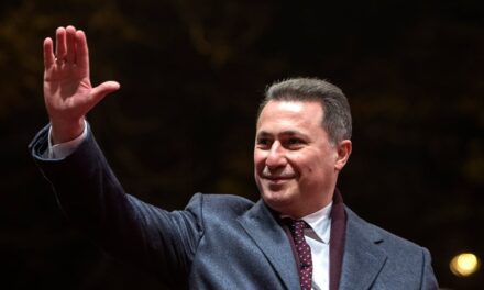 Ο πρώην πρωθυπουργός Νίκολα Γκρούεφσκι απέκτησε ουγγρική υπηκοότητα
