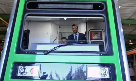 Γραμμή 1 (πρώην ΗΣΑΠ): Σε φάση ολικής ανακατασκευής 14 ιστορικοί συρμοί