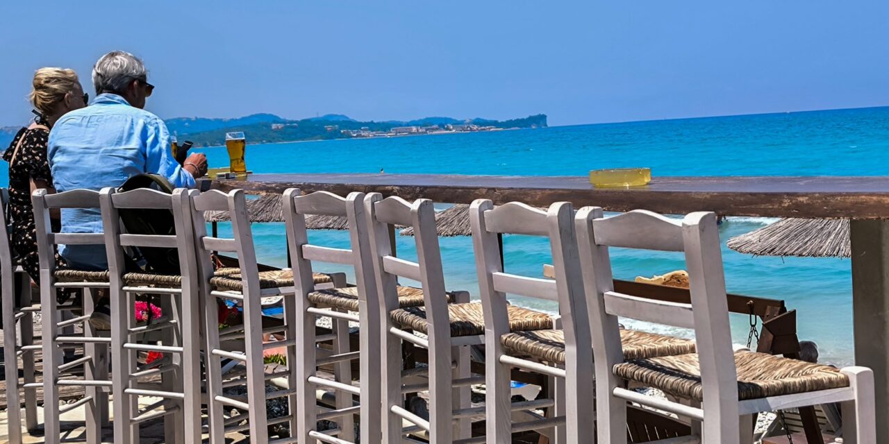 Ρεκόρ αιτήσεων για τα voucher του Προγράμματος Κοινωνικού Τουρισμού της ΔΥΠΑ