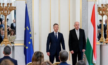 Ουγγαρία: Ορκίστηκε η νέα κυβέρνηση του Πέτερ Μάγιαρ