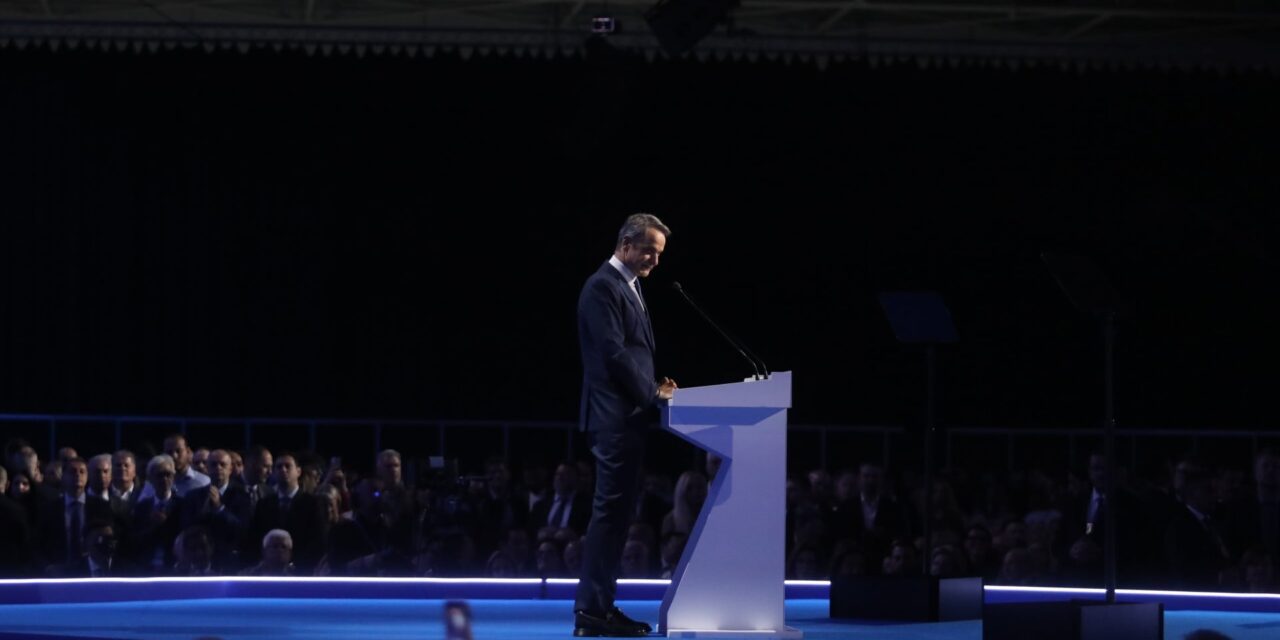 Από το συνέδριο στη μάχη για τους αναποφάσιστους