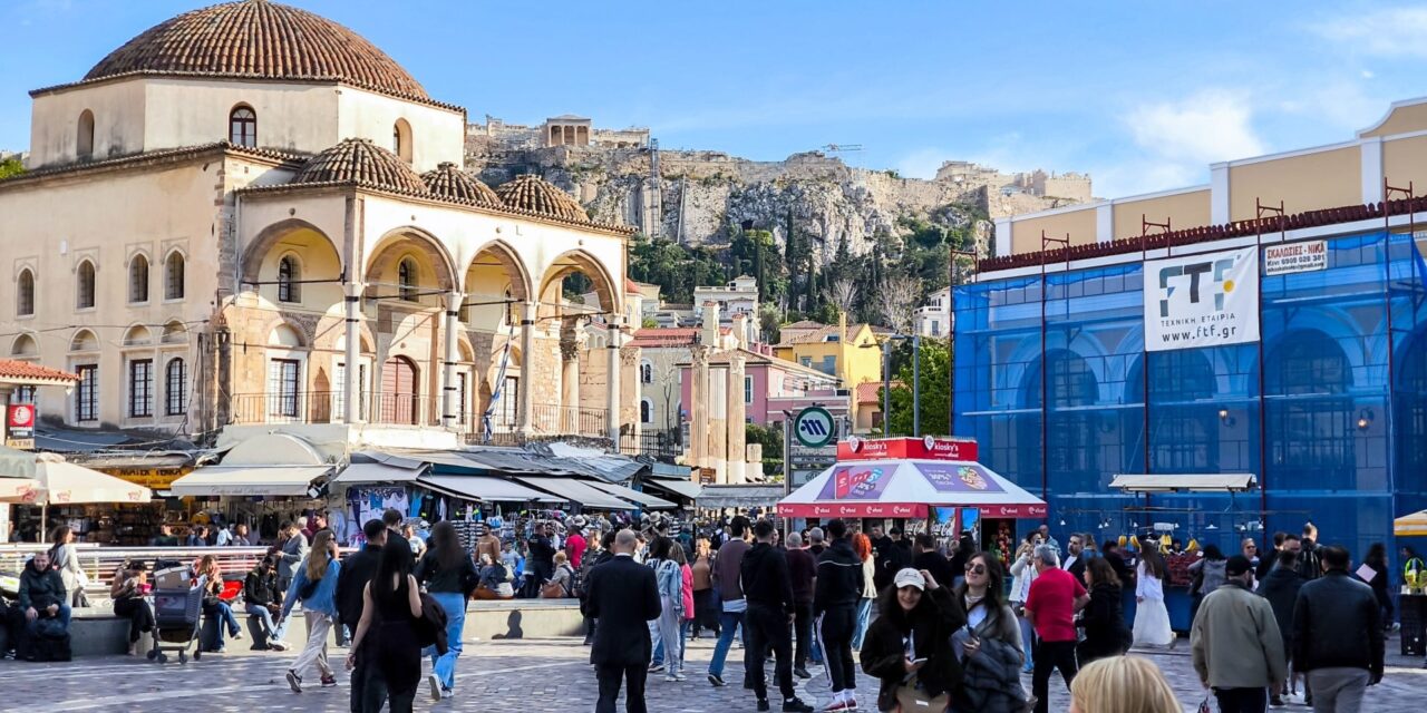 Χωρίς ευρήματα οι έρευνες των αρχών για τη μυστηριώδη οσμή αερίου στην Αττική