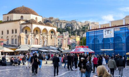 Χωρίς ευρήματα οι έρευνες των αρχών για τη μυστηριώδη οσμή αερίου στην Αττική