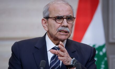 Ο πρωθυπουργός Σαλάμ καταδικάζει την «επικίνδυνη και άνευ προηγουμένου κλιμάκωση» του πολέμου εκ μέρους του Ισραήλ