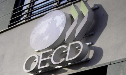 ΟΟΣΑ: Πρωτιά Ελλάδας στην αύξηση του εισοδήματος νοικοκυριών στο τέταρτο τετράμηνο του 2025