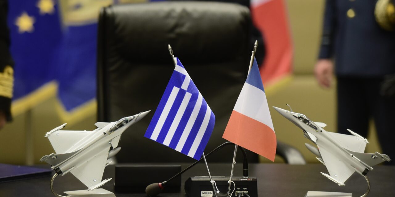 Ελληνογαλλικές συνέργειες στην άμυνα αποκτούν βιομηχανικό βάθος