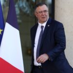 CEO TotalEnergies: Οι Γάλλοι πολίτες προτιμούν τη μειωμένη τιμή καυσίμων στα πρατήρια παρά τον φόρο υπερκερδών