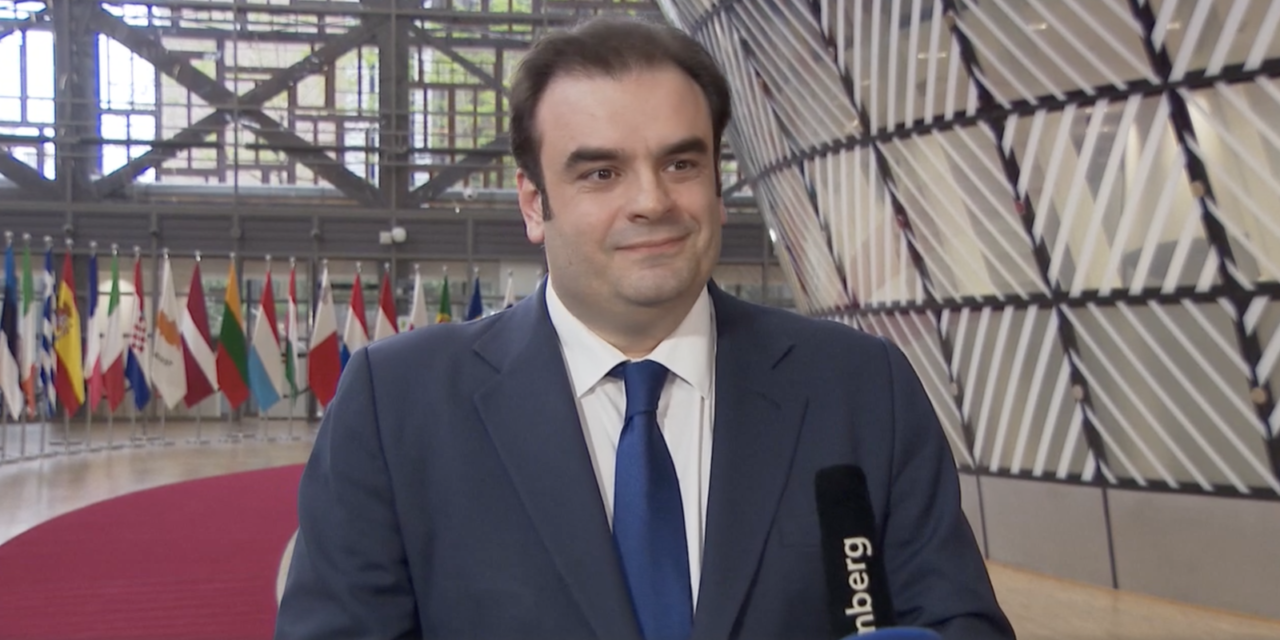 Eurogroup: «Αβεβαιότητα και διάρκεια» οι δύο λέξεις-κλειδιά από τον Κ. Πιερρακάκη λόγω των εξελίξεων στη Μ. Ανατολή