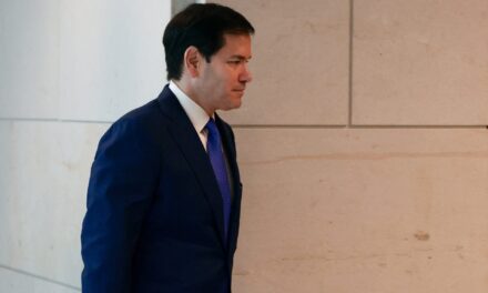 Στη Ρώμη την Πέμπτη ο Ρούμπιο